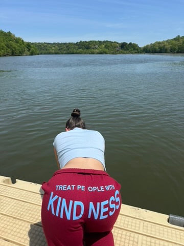 Treat People with Kindness Sweatpants (S-3XL)