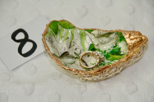 Oyster Trinket Dish (Magnolia)