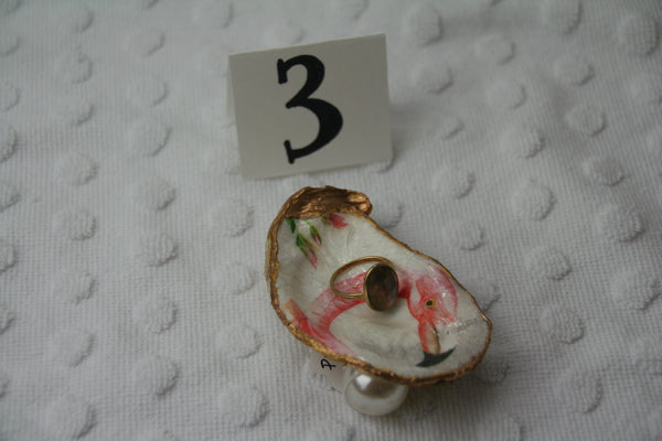 Oyster Trinket Dish (Palm Flamingo)