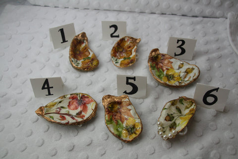 Oyster Trinket Dish (Fall Flowers)