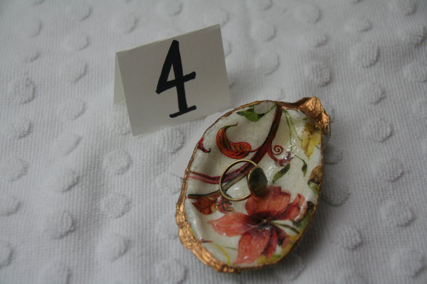 Oyster Trinket Dish (Fall Flowers)