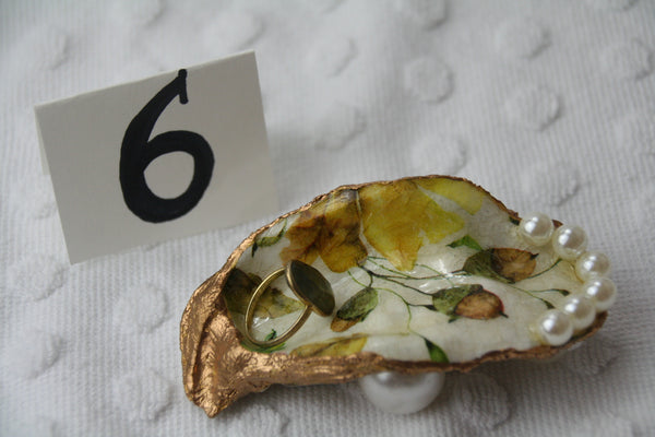 Oyster Trinket Dish (Fall Flowers)