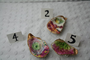 Oyster Trinket Dish (Exotic Flowers)