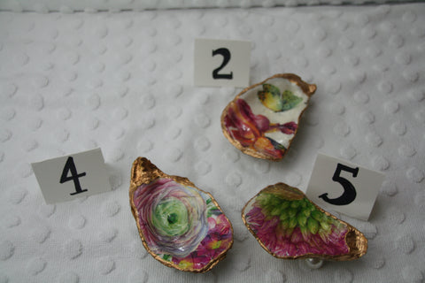 Oyster Trinket Dish (Exotic Flowers)