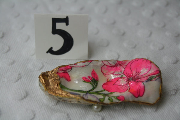 Oyster Trinket Dish (Pink Flowers 3)