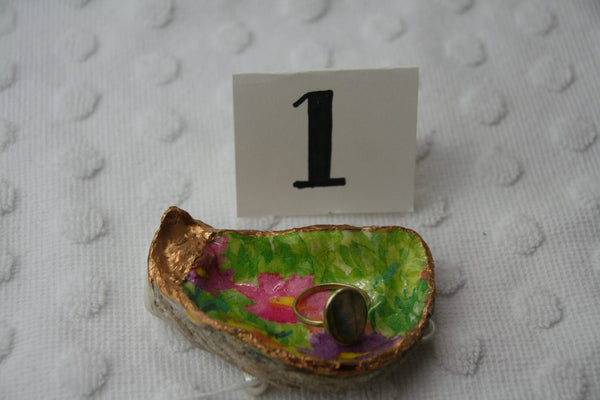 Oyster Trinket Dish (Floral)