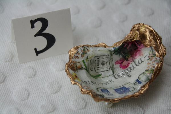 Oyster Trinket Dish (Gold Tequila)