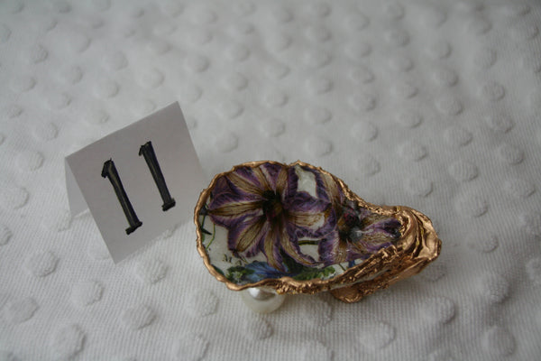 Oyster Trinket Dish (Purple Flower)